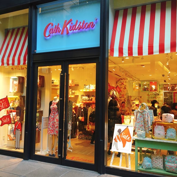 Cath Kidston 丸の内店 Now Closed Gift Shop Cath Kidston 丸の内店 Now Closed Gift Shop