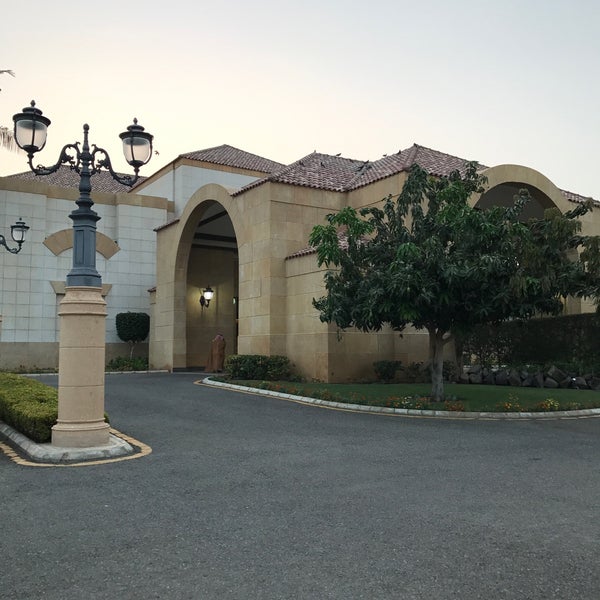 Photos At قصر صاحب السمو الملكي الآمير خالد الفيصل Building In البساتين