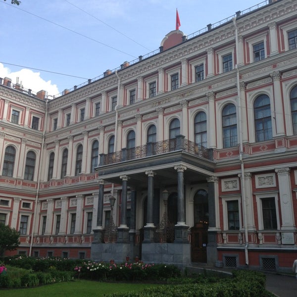 Дворец труда санкт петербург