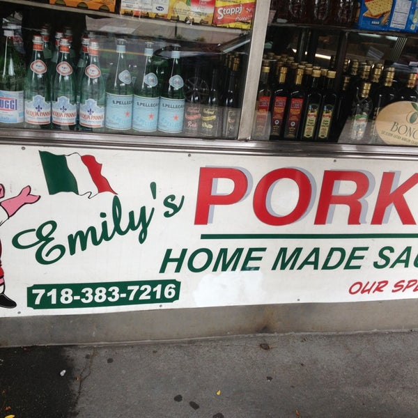 Foto diambil di Emily&#39;s Pork Store oleh Andrew G. pada 7/3/2013