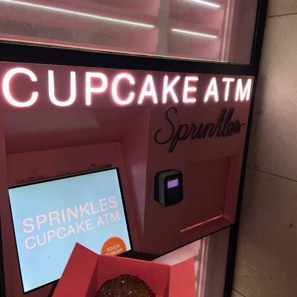 Sprinkles Cupcakes Cupcake Shop in Scottsdale