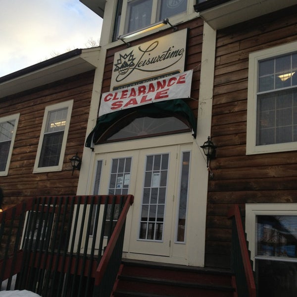 leisuretime ski shop Southbury, CT