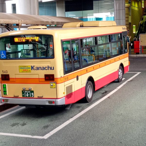 Photos At 茅ヶ崎駅北口 バスターミナル 茅ヶ崎市 神奈川県