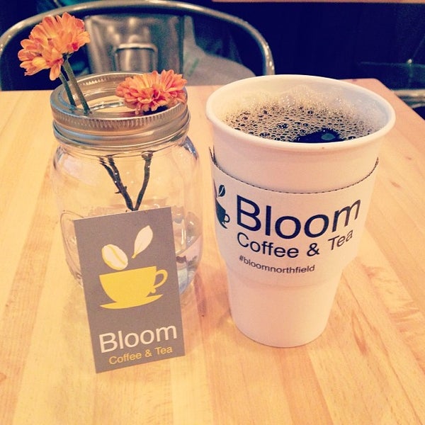 Photo taken at Bloom Coffee and Tea by Jason P. on 11/19/2013