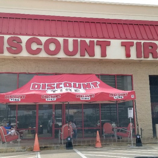 Discount Tire Automotive Repair Shop