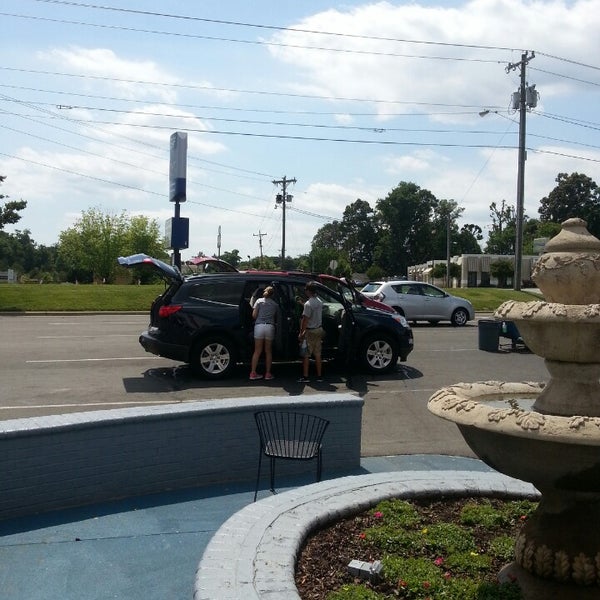 Eastern Auto Spa Taller de reparación de automóviles en Mebane