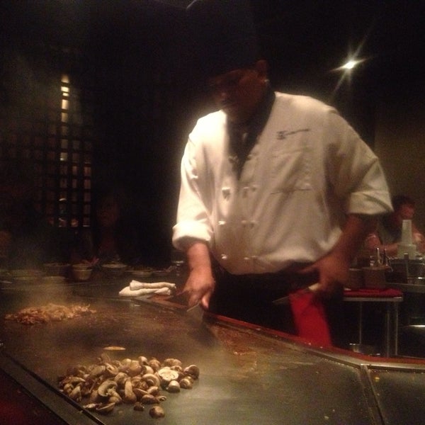 Photo taken at Kobe Steaks Japanese Restaurant by Holly A. on 7/6/2013