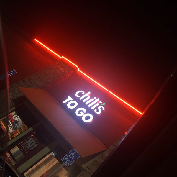 Foto diambil di Chili&#39;s Grill &amp; Bar oleh Razan pada 11/27/2019