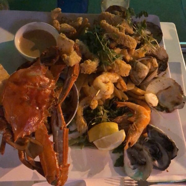 Yellowfin Restaurant & Bar Seafood Restaurant in Broadbeach