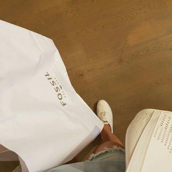 Fossil Outlet - Accessories Store in 