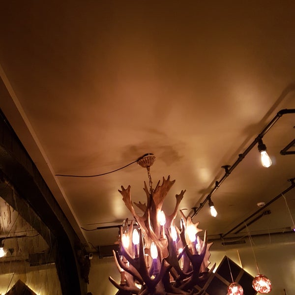4/21/2018 tarihinde Olga B.ziyaretçi tarafından KOL restaurant'de çekilen fotoğraf
