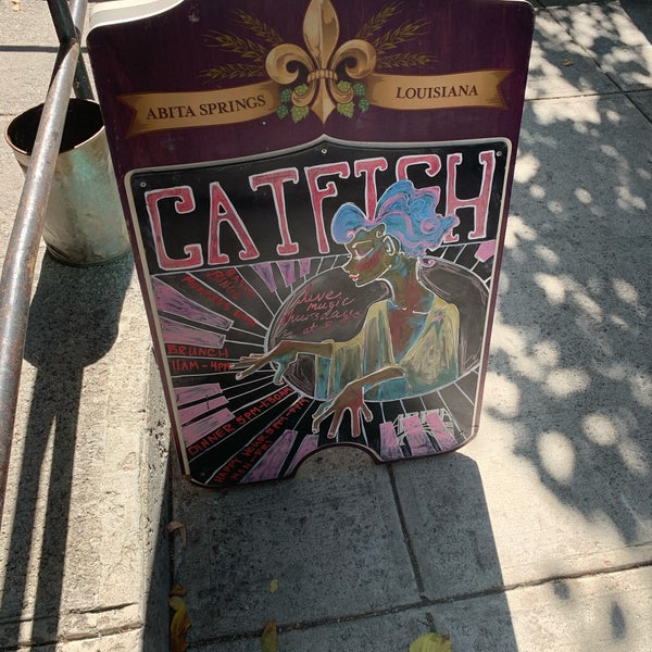 Foto diambil di Catfish oleh santagati pada 9/29/2019