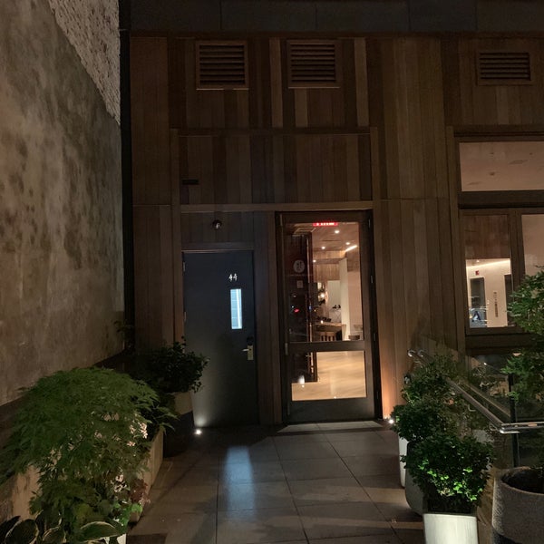 Photo taken at MADE Hotel by santagati on 6/12/2019