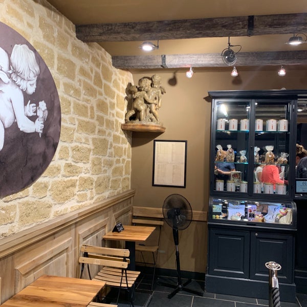 Аморино кафе