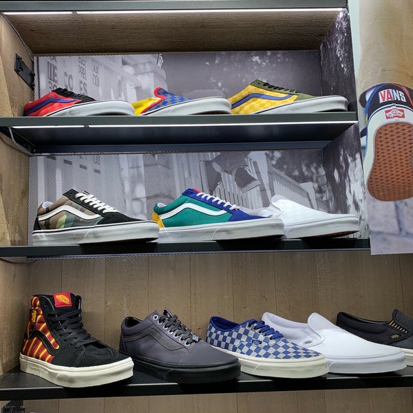 vans store 34th street nyc