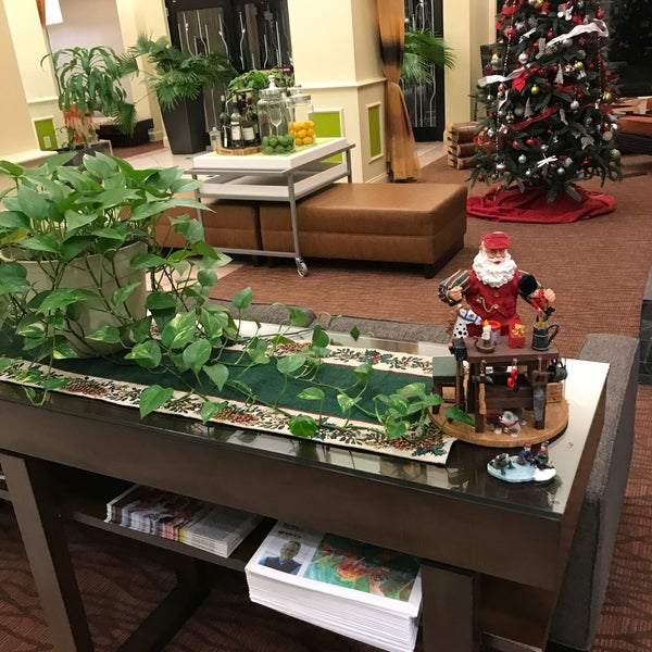Das Foto wurde bei Hilton Garden Inn von santagati am 12/26/2017 aufgenommen