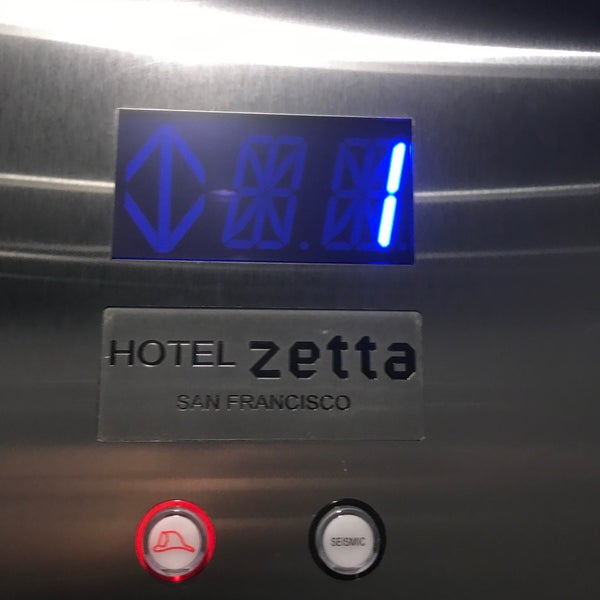 Photo taken at Hotel Zetta San Francisco by santagati on 2/17/2018