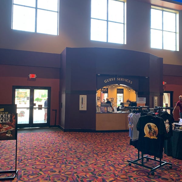 Cinemark 18 tips from 970 visitors