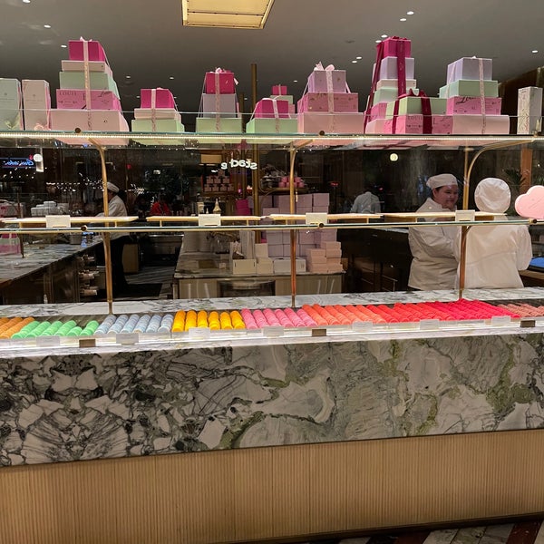 Photos At Bottega Louie Dessert Shop