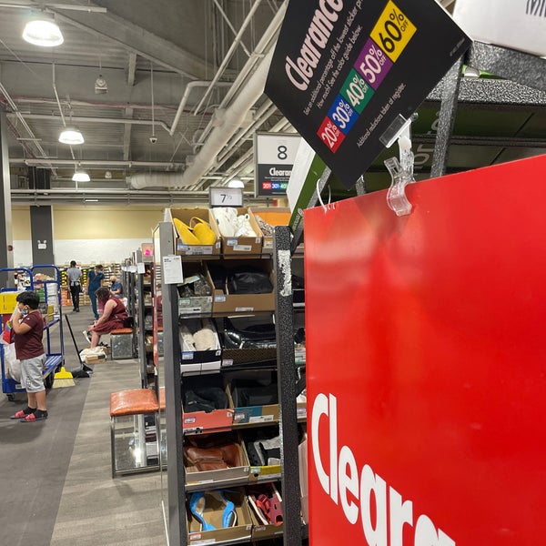 DSW Designer Shoe Warehouse Fort Greene 7 tips