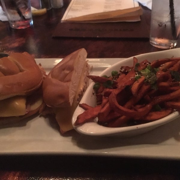 Zeppelins Bar & Grill American Restaurant in Cedar Rapids