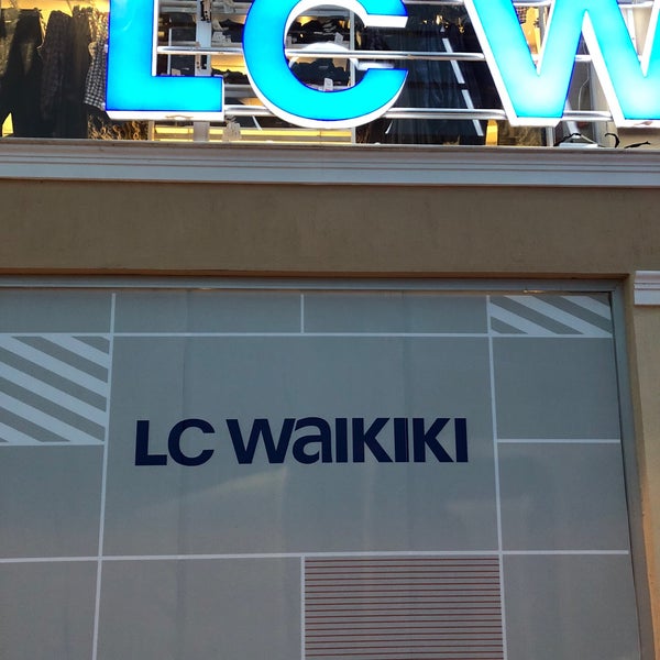 Lc waikiki. Вайкики белек. Магазин вайкики в турции. Турецкий бренд вайкики. Lc waikiki логотип.