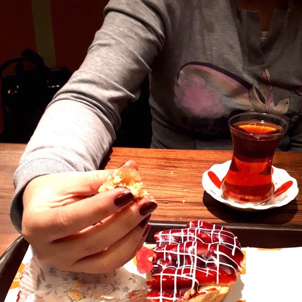 Foto tirada no(a) Pikap Cake Cafe Atölye por Do. Or do not. There is no try. em 3/30/2021