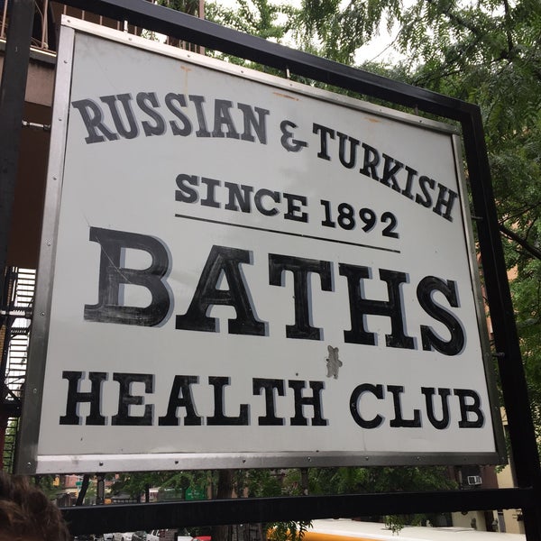 5/22/2017 tarihinde Karen T.ziyaretçi tarafından Russian &amp; Turkish Baths'de çekilen fotoğraf
