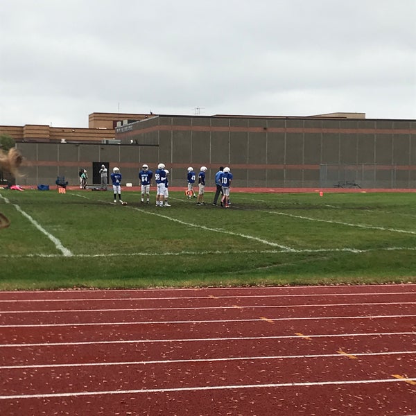 Mound Westonka High School 2 tavsiye'da fotoğraflar