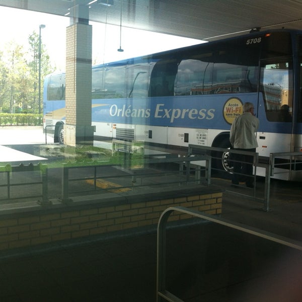 Photos A Gare D Autocars De Sainte Foy Gare Routiere A Quebec