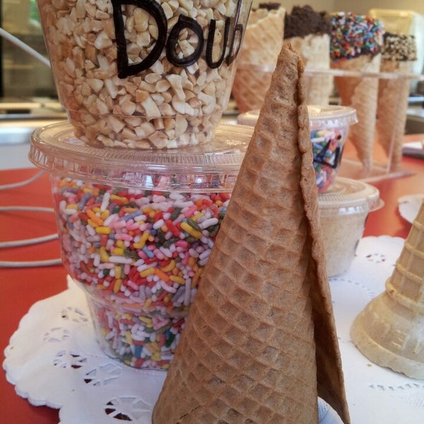 Photos at Morelli's Gourmet Ice Cream Ormewood Park 92 tips from