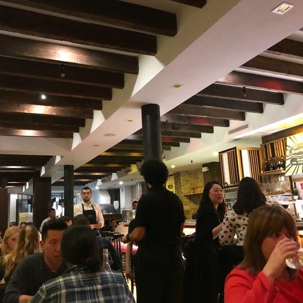 1/13/2018 tarihinde Christopher M.ziyaretçi tarafından Sorbillo Pizzeria'de çekilen fotoğraf