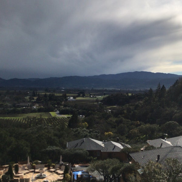 Photo taken at Auberge du Soleil by Christopher M. on 2/16/2019