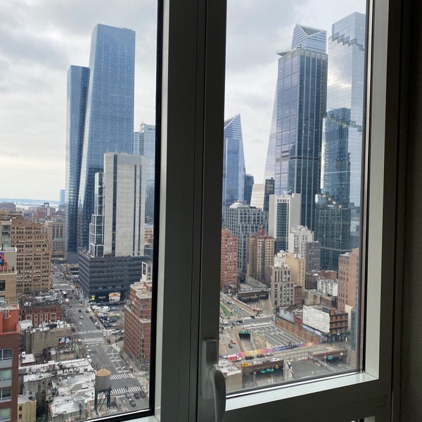 Das Foto wurde bei Hilton New York Times Square von Wedad 🇺🇸 .. am 1/22/2023 aufgenommen