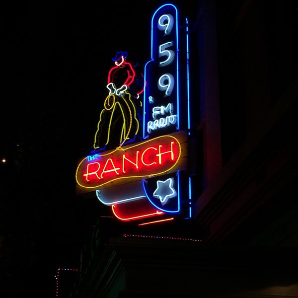 95.9 The Ranch - Radio Station