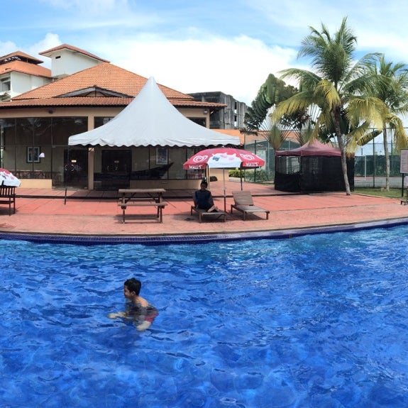 Das Foto wurde bei Rumbia Resort Villa, Paka, Terengganu von mdfarh am 12/7/2014 aufgenommen