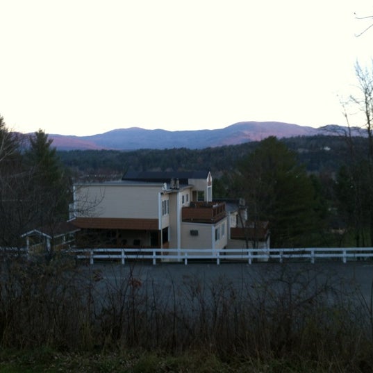 Photo taken at Mountainside Resort at Stowe by Robert R. on 11/17/2012