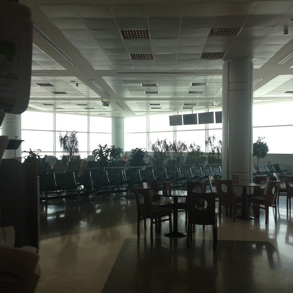 Foto scattata a Doha International Airport (DOH) مطار الدوحة الدولي da Reem A. il 5/7/2013