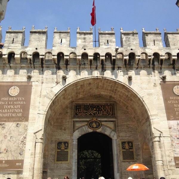 Das Foto wurde bei Topkapı Sarayı Müzesi von Антоха am 5/11/2013 aufgenommen
