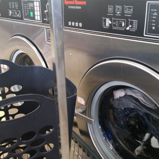 Free WiFi, free dryers, open 20 hrs a day. What more could you want out of a laundromat... Maybe those 4 extra hours...