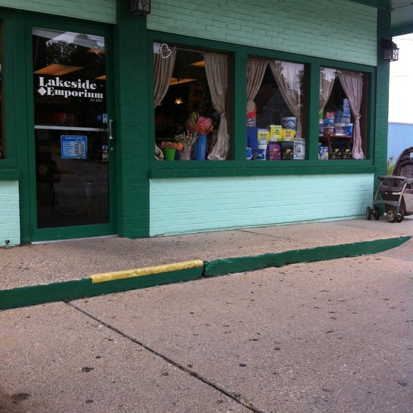 Lakeside Emporium Candy Store in Muskegon