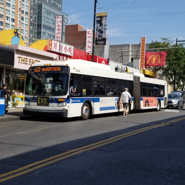 N20g Bus Schedule 2022 Photos At Mta & Nice Bus In Flushing -  Q12/Q13/Q15/Q15A/Q16/Q17/Q17Ltd/Q19/Q20A/Q20B/Q25/Q25Ltd/Q26/Q27/Q27Ltd/Q28/Q34/Q44+Sbs+/Q48/Q50Ltd/Q58/Q58Ltd/Q65/Q65Ltd/Q66/ N20G - Bus Station In Downtown Flushing