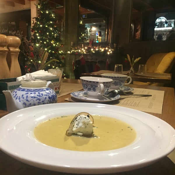 Очень красивое местечко, классная подача супа, вкусный Иван чай.