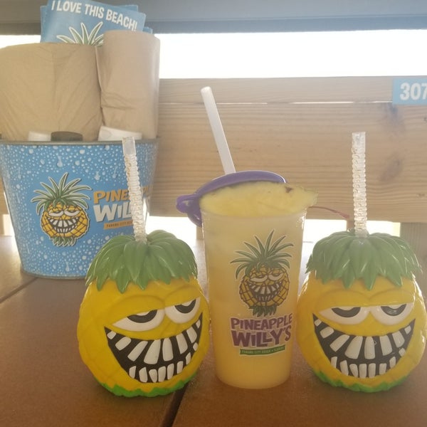 Photo taken at Pineapple Willy&#39;s by Lora K. on 8/17/2019