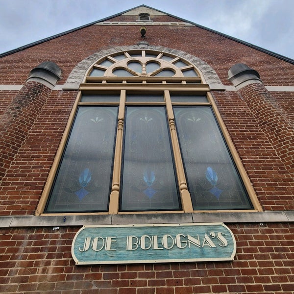 Joe Bologna's Pizza 41 tips from 1585 visitors