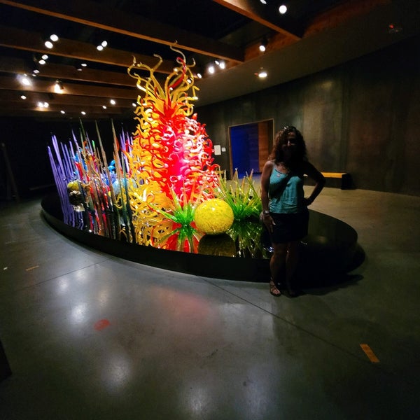 Photo taken at Chihuly Collection by Lora K. on 6/16/2022