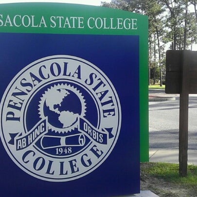 Foto tirada no(a) Pensacola State College por Jeff S. em 1/3/2013