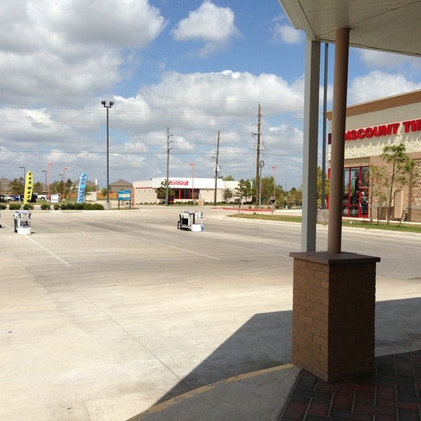 Barker Cypress Car Wash Cypress, TX