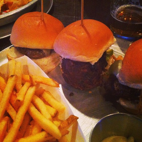 Photos at The Slider Inn Midtown 76 tips from 1689 visitors