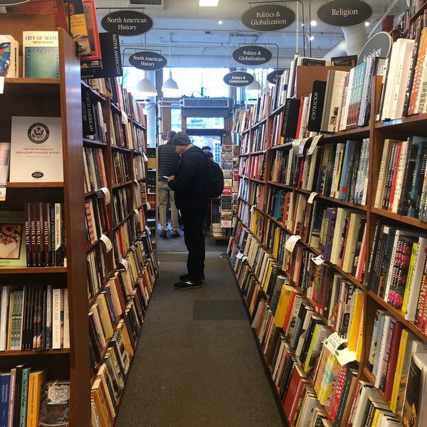 Photo prise au Harvard Book Store par Ibrahim le12/23/2019